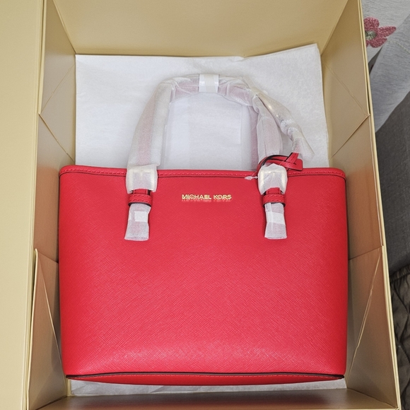 MK Michael KorsJet Set Travel XS Leather Top-Zip Tote Bag w/ MK GIFT BOX [NEW]